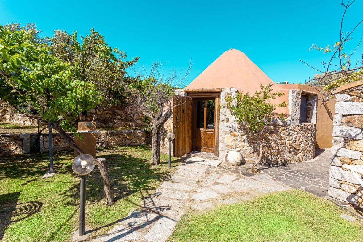 B&B Pettirosso Garden Сан Теодоро Екстериор снимка