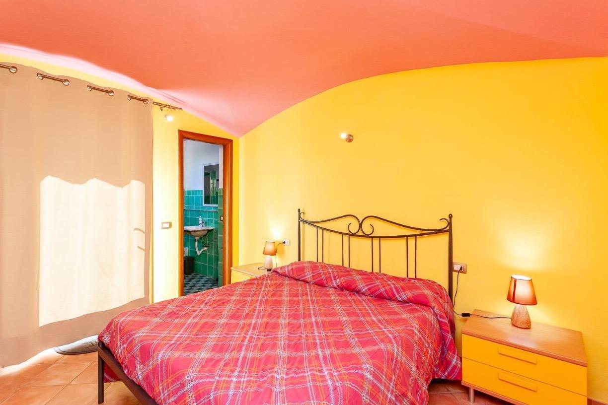B&B Pettirosso Garden Сан Теодоро Екстериор снимка