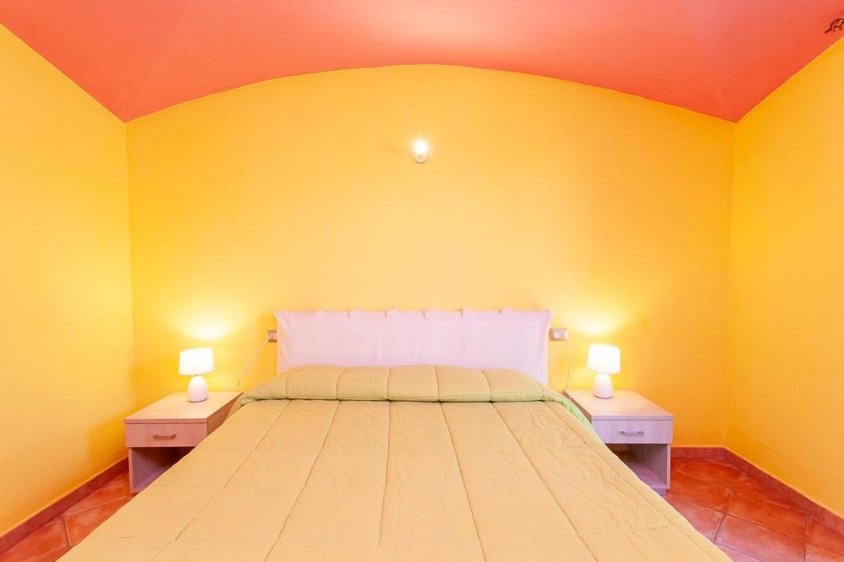 B&B Pettirosso Garden Сан Теодоро Екстериор снимка