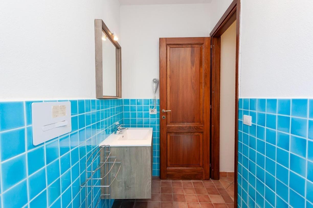 B&B Pettirosso Garden Сан Теодоро Екстериор снимка