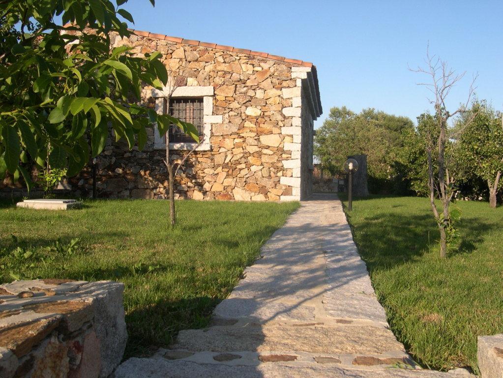B&B Pettirosso Garden Сан Теодоро Екстериор снимка